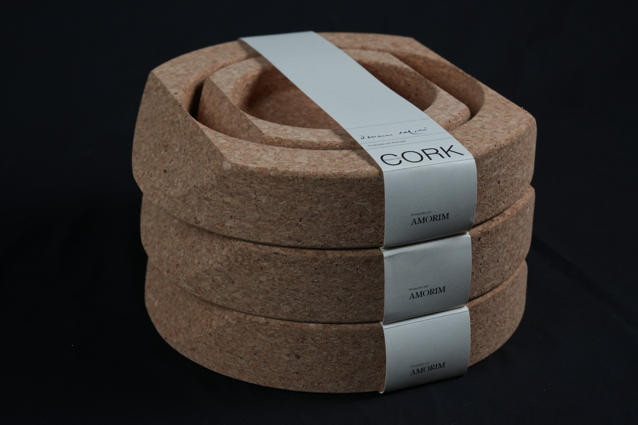 Cork Set: The Timelessness of Daciano da Costa´s Design With a New ...